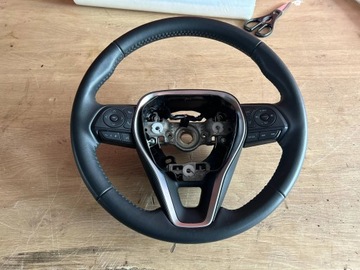 TOYOTA COROLLA CROSS 2024 VOLANT