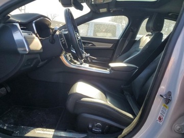 Jaguar XF II 2021 Jaguar XF R-Dynamic Se 2021 2.0l 2.0 Benzyna 296KM, zdjęcie 7