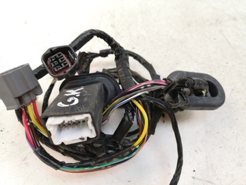 MITSUBISHI OUTLANDER 2009 LEVÝ STRANA SVAZEK PŘÍVODŮ DVEŘE ZADNÍCH