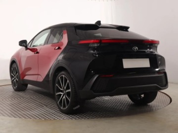 Toyota C-HR II SUV 2.0 Hybrid Dynamic Force 197KM 2024 Toyota C-HR 2.0 Hybrid, Salon Polska, Serwis ASO, zdjęcie 3
