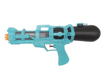 Pistolet na wodę śmingus dyngus. Wilekanoc, sikawka wielkanocna