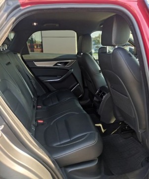 Jaguar F-Pace SUV Facelifting 2.0 P 249KM 2022 Jaguar F-Pace F-pace 2.0 I4 250 PS AWD Auto R Dynamic SE FV23 2.0 Benzyna, zdjęcie 18