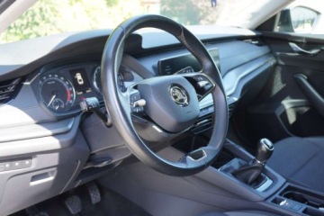 Skoda Octavia IV Liftback 2.0 TDI 150KM 2023 Skoda Octavia 2.0 TDI 150KM, Ambition, SalonPL, Kamera, Tempomat, Lane Ass, zdjęcie 17