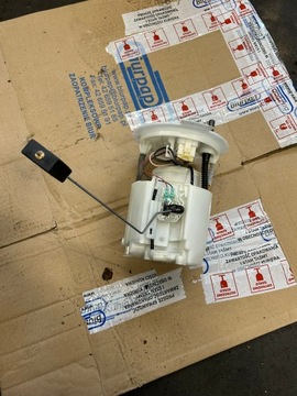 FORD OE DG93-9H307-AE ČERPADLO PALIVA