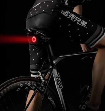 ŚWIATŁO LED Q5 DO ROWERU STOP INTELIGENTNE LAMPKA