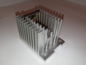 Radiator aluminiowy 63x49x45mm