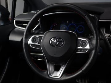 Toyota Corolla XII Sedan 1.8 Hybrid 122KM 2022 Toyota Corolla 1.8 Hybrid, Salon Polska, zdjęcie 18