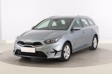 Kia Ceed III Kombi Facelifting 1.5 T-GDI 160KM 2022 Kia Ceed 1.5 T-GDI MHEV, Salon Polska, zdjęcie 1