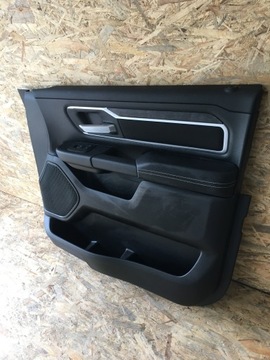 DODGE RAM V 19< TAPICERKA BOCZEK DRZWI KLAMKA