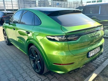 Porsche Cayenne III 2022 Porsche Cayenne Coupé Turbo S E-Hybrid 680 KM., zdjęcie 2