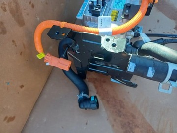 INVERTOR STŘÍDAČ MĚNIČ HYUNDAI SANTA FE V 24+366003DCW0