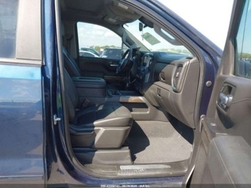 Chevrolet Silverado II 2020 Chevrolet Silverado 1500 Short Bed, 2020r., 4x4, 3.0L 3.0 Diesel 277KM, zdjęcie 8