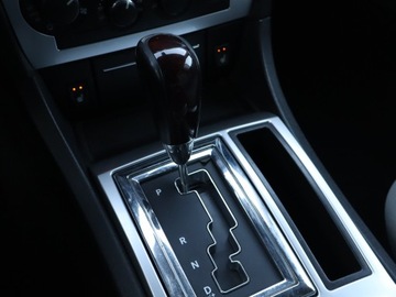 Chrysler 300C I Touring 3.0 CRD V6 218KM 2006 Chrysler 300C 3.0 D, 214 KM, Automat, Xenon, zdjęcie 15