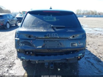 Audi Q7 II 2021 Audi Q7 Premium Plus 55 Tfsi Quattro Tiptronic 2021 3.0 Benzyna 335KM, zdjęcie 4