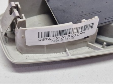 FORD MONDEO MK5 LAMPA POLSTROVÁNÍ OSVĚTLENÍ DS7A-13776-BD