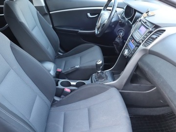 Hyundai i30 II Wagon 1.6 CRDi 110KM 2013 Hyundai i30 1.6 CRDi, Klima, Klimatronic, zdjęcie 8