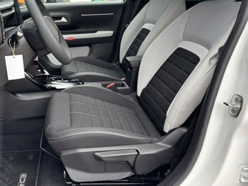 Citroen C3 IV e-Hatchback Elektryczny 44kWh 113KM 2025 Od ręki - e-C3 Max Comfort Range EV113 44kWh 113KM / Pakiet Zimowy, zdjęcie 4