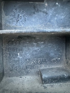 AUDI A4 B5 VÝZTUHA NÁRAZNÍKU LEVÝ PŘEDNÍ 8D0807283AA