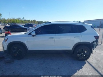 Volkswagen 2025 Volkswagen Inny TAOS, 2025r., 1.5L 1.5 Benzyna 174KM, zdjęcie 5