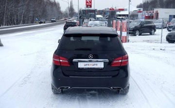 Mercedes Klasa B W246 Sports Tourer 180 BlueEFFICIENCY 122KM 2015 Mercedes-Benz Klasa B 180 1.6 122KM LIFT Automat Full LED Skora Niski prze, zdjęcie 30