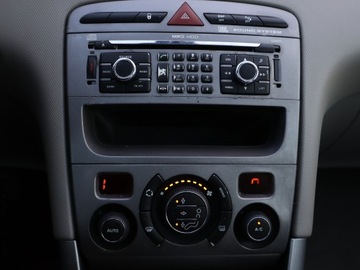 Peugeot 308 I Hatchback 5d 1.6 HDi 16V 109KM 2008 Peugeot 308 1.6 HDi, Automat, Navi, Klima, zdjęcie 15