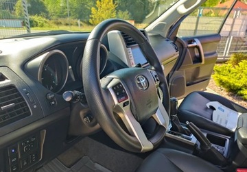 Toyota Land Cruiser IV 3.0 D-4D 173KM 2010 Toyota Land Cruiser Salon POLSKA GWARANCJA Super stan Zobacz 3.0 Diesel, zdjęcie 21