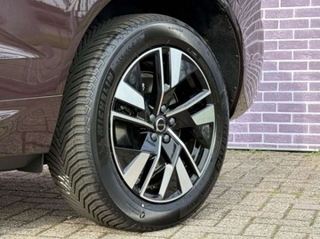 Volvo XC60 II Crossover Facelifting 2.0 B5 250KM 2025 Volvo XC 60 XC60, rabat. nowy, 2025, polski salon 2.0 Hybryda 250KM, zdjęcie 3