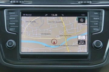 Volkswagen Tiguan I SUV Facelifting 2.0 TDI BlueMotion Technology 150KM 2016 Volkswagen Tiguan 2.0 TDI CR 150 KM, 4x4, Navi, Kamera360, Virtual, Panora, zdjęcie 12