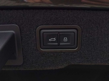 Audi A8 D5 Sedan Facelifting 3.0 50 TDI 286KM 2024 Audi A8 50TDI Quattro Long 286kmNight Vision Gwarancja do 2029r Os skretna, zdjęcie 26