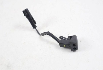 Dysza spryskiwacza lewa z ogrzewaniem Volvo OE 31301523