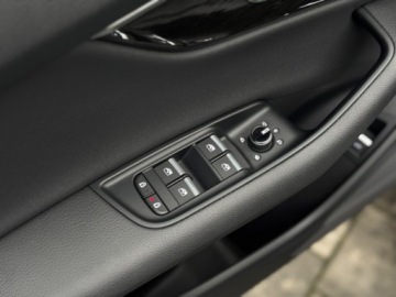 Audi Q8 SUV 3.0 55 TFSI 340KM 2019 Audi Q8 3.0 Benz Quattro Bogate Wyposazenie 3.0 Benzyna 340KM, zdjęcie 13