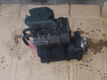 POMPA SPRĘŻARKA POWIETRZA 2157342 SCANIA DC13 450