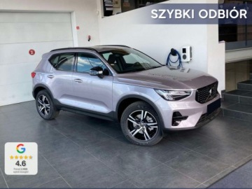Volvo XC40 Crossover Facelifting 2.0 B4 197KM 2025 VOLVO XC40 B4 Plus Dark Suv 2.0 (197 KM) 2026