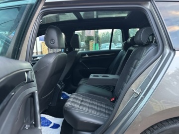 Volkswagen Golf VII GTD Variant 4 184KM 2015 Volkswagen Golf VII GTD 2,0TDI-184KM Zarejestrowany, Panorama, Hak, Navi..., zdjęcie 9