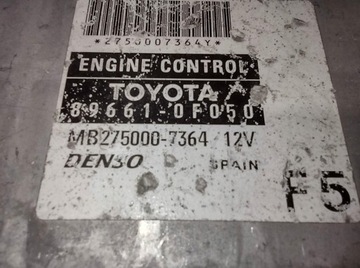JEDNOTKA MOTORU 89661-0F050 TOYOTA COROLLA VERSO