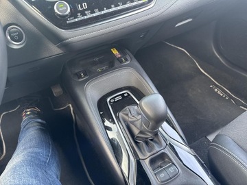 Toyota Corolla XII TS Kombi Facelifting 1.8 Hybrid 140KM 2023 Toyota Corolla Seria E21 (2019-), zdjęcie 17