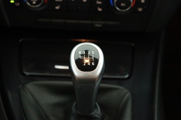 BMW Seria 3 E90-91-92-93 Touring E91 2.0 318i 143KM 2011 BMW 3 318 i, Skóra, Klima, Klimatronic, Tempomat, zdjęcie 12