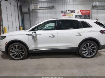 Lincoln 2022 Lincoln Nautilus Reserve 2022 2.7l 2.7 Benzyna 335KM, zdjęcie 2