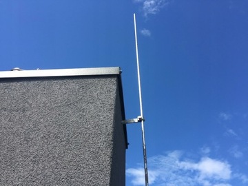 Uchwyt Odgromowy Podpora Zwodu Drutu Do Ściany Komina 5 cm ANTRACYT Ocynk