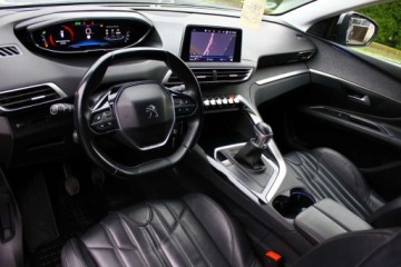 Peugeot 3008 II Crossover 1.5 BlueHDI 130KM 2018 Peugeot 3008 1.5 HDI 130KM Allure Skory Navigacja Kamera Alu 18 Ladne Auto, zdjęcie 23