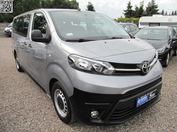Toyota Proace II 2021 Toyota ProAce Black Weekend-9 Osob -Czysty - jak Nowy-Salon PL 1.5 Diesel, zdjęcie 1