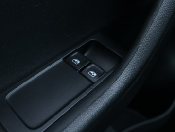 Skoda Fabia III Hatchback 1.2 TSI 110KM 2015 Skoda Fabia 1.2 TSI, Salon Polska, DSG, Klima, zdjęcie 16