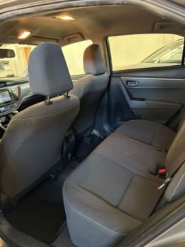 Toyota Corolla XI Sedan Facelifting 1,6 Valvematic 132KM 2017 Toyota Corolla Comfort Pakiet Tech Pakiet Style 1.6 132 KM Salon PL ASO, zdjęcie 21