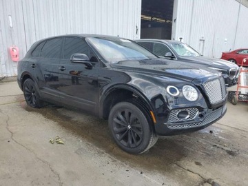 Bentley Bentayga 2018 Bentley Bentayga 2018r., 4x4, 6.0L 6.0 Benzyna 600KM, zdjęcie 1
