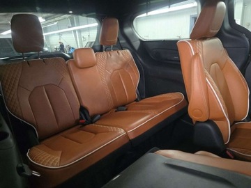 Chrysler Pacifica II 2025 Chrysler Pacifica Pinnacle 2025 3.6l 3.6 Benzyna 287KM, zdjęcie 11