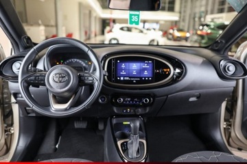 Toyota Aygo II 2024 Toyota Aygo X Executive 1.0 benzyna 72KM |Pakiet Smart + Premium Audio JBL!, zdjęcie 5