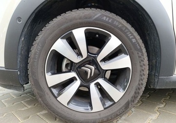 Citroen C3 III Hatchback Facelifting 1.2 PureTech 83KM 2023 Citroen C3 1.2 Benz 83KM SHINE Salon PL Serwis ASO Car Play FV23 AirBump, zdjęcie 31