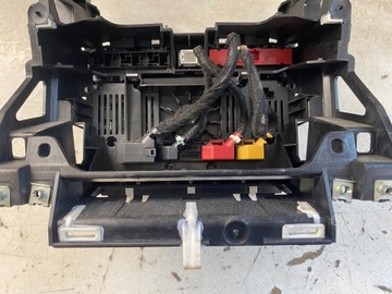 AUDI A3 8P ПОДЪЕМНАЯ КОРЗИНА 2 DIN ПАНЕЛЬ КОНДИЦИОНЕРА