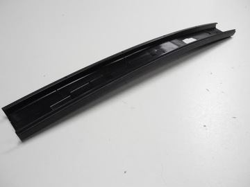 Накладка направляющей задняя правая BMW 5 F11 51357199312