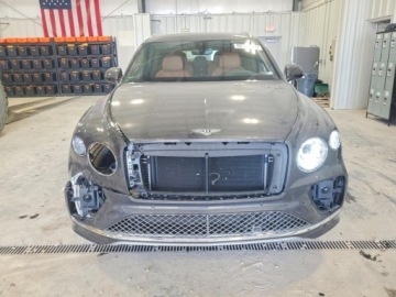 Bentley Bentayga 2023 Bentley Bentayga 2023 4.0 Benzyna 542KM, zdjęcie 5